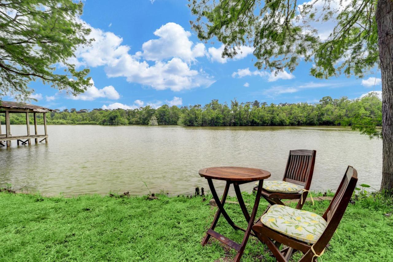 Kingwood Cottage - 10 Mins From Iah - Lake Front Humble Exterior photo